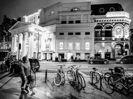 A picture of the Lyceum Theatre at night, from outside.